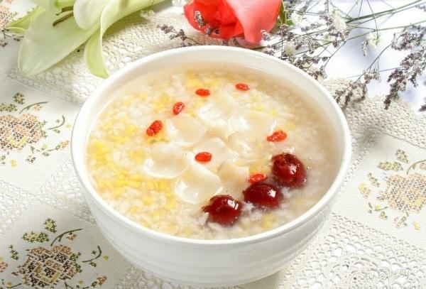 你知道吗?专家指出会喝粥的人更加长寿