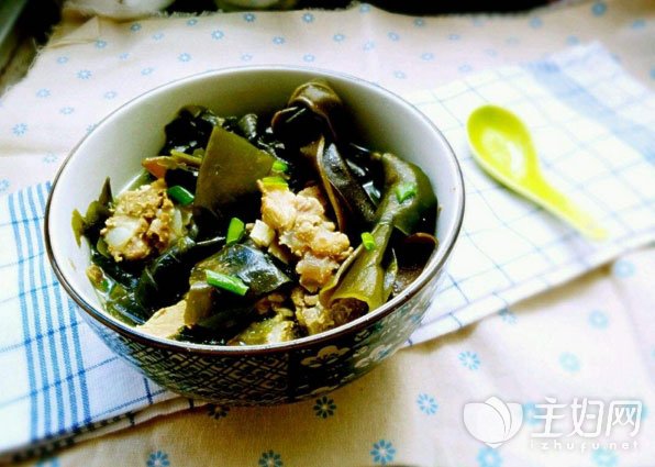 女人吃什么排毒养颜 女人吃什么排毒养颜