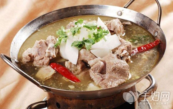 羊肉炖萝卜的做法 羊肉炖萝卜的做法