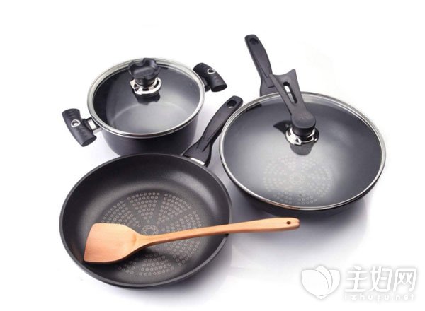 不粘锅涂层有毒吗 不粘锅涂层有毒吗